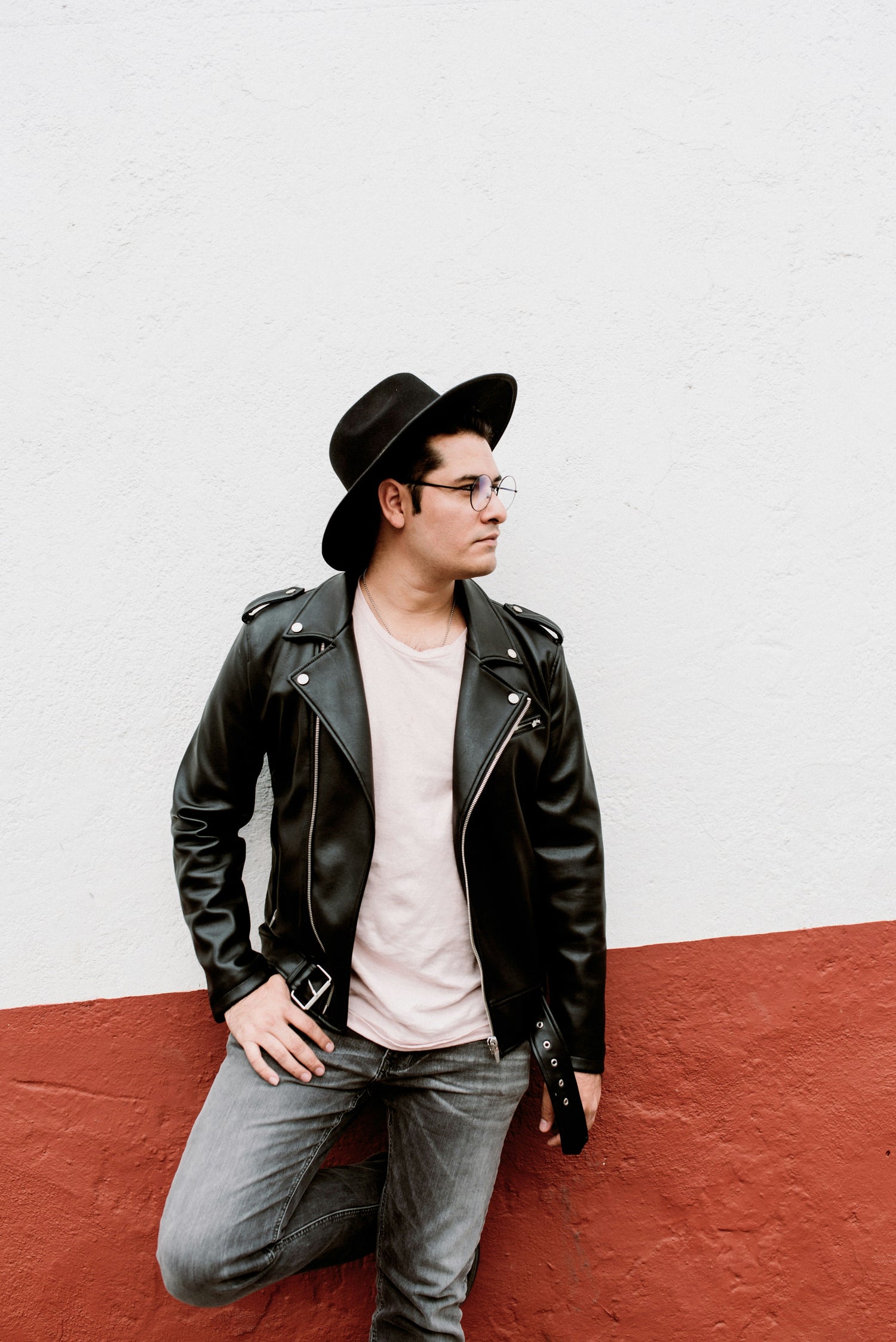 Men's clothing